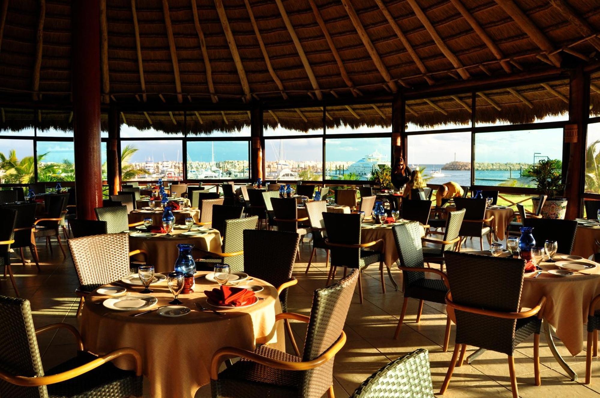 Hotel Marina El Cid Spa & Beach Resort Пуэрто-Морелос Экстерьер фото